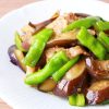万願寺とうがらしと豚バラ肉のゆず胡椒炒め 作り方・レシピ | クラシル